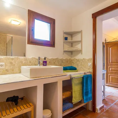 3 Bedroom Pet Friendly In Trencall Balcon del Mar