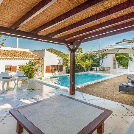 Holiday home 3 Bedroom Pet Friendly In Trencall
