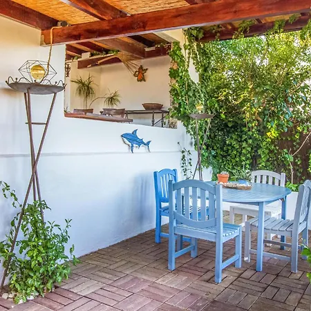 3 Bedroom Pet Friendly In Trencall Balcon del Mar