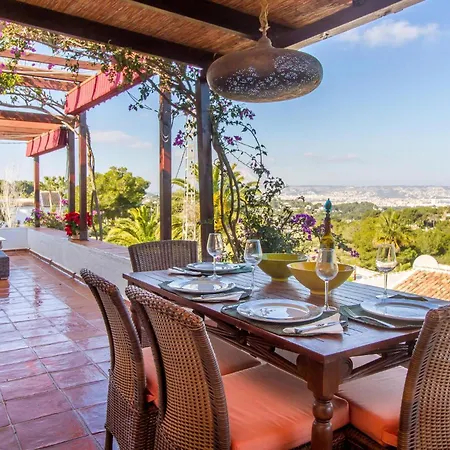 Holiday home 3 Bedroom Pet Friendly In Trencall