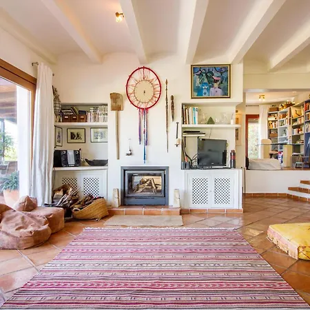 Holiday home 3 Bedroom Pet Friendly In Trencall Balcon del Mar