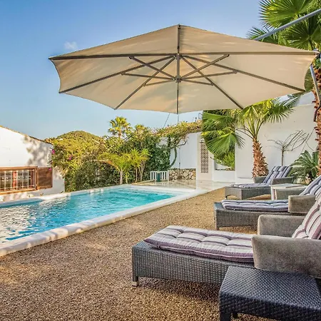 Holiday home 3 Bedroom Pet Friendly In Trencall *